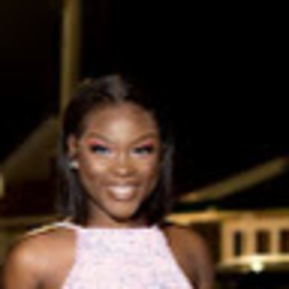 Meet your Posher, Taneisha